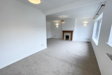 4 bedroom semi-detached house for sale, Dover Gardens, Carleton FY6