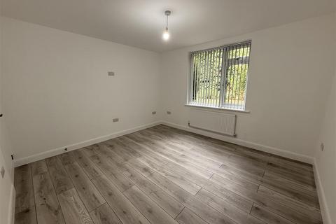 1 bedroom ground floor flat to rent, Binley Road, Coventry, CV3 2DF