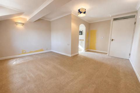2 bedroom retirement property for sale, Warwick Road, Kenilworth