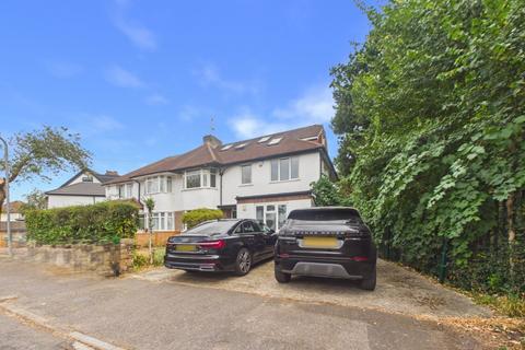 Parkland Avenue, Langley, Berkshire, SL3