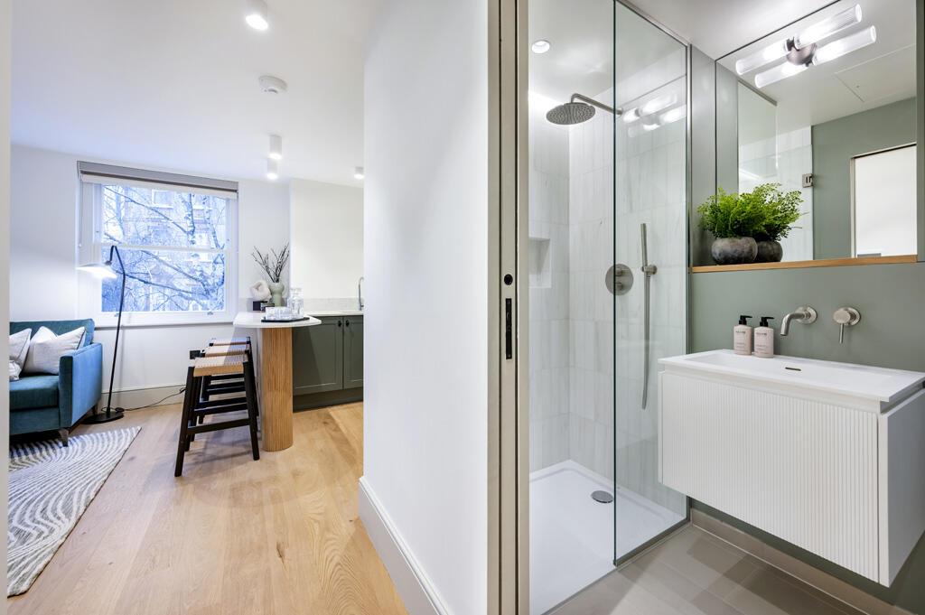 Apartment in London - More