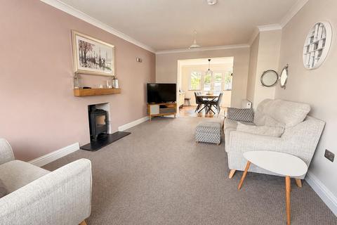 4 bedroom detached house for sale, Prospect Road, Farnborough GU14