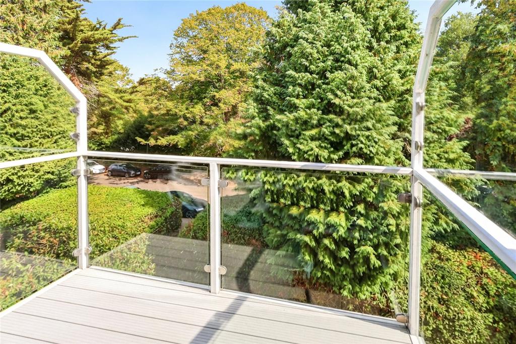 Apartment in Dorset - View 3