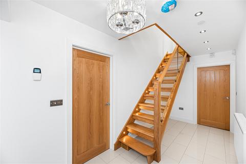 5 bedroom detached house for sale, Tyn Y Bonau Road, Pontarddulais, Swansea