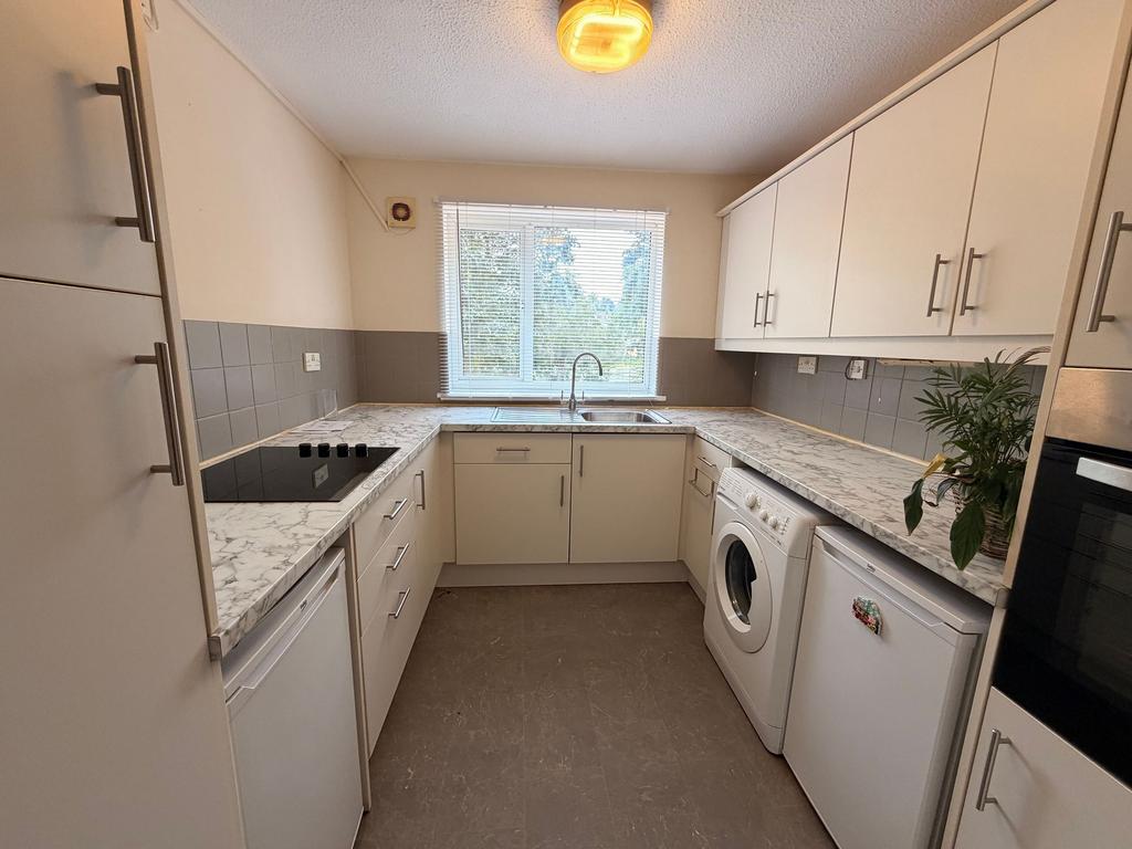 Apartment in Birmingham, West Midlands - View 5