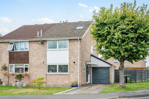 3 bedroom semi-detached house for sale, Acorn Way, York