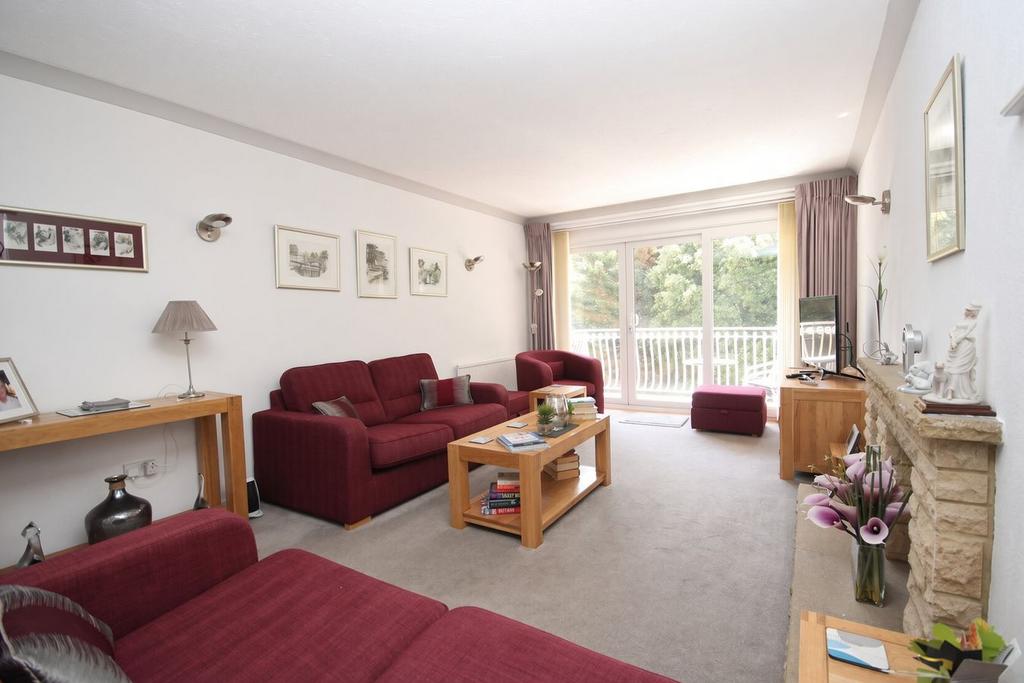 Apartment in DURLEY CHINE - View 5
