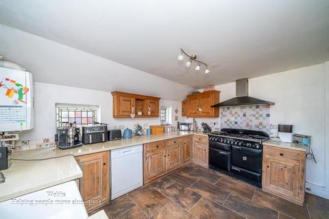 3 bedroom cottage for sale, Main Road, Little Haywood, Stafford