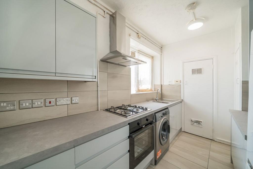 Apartment in London - View 2