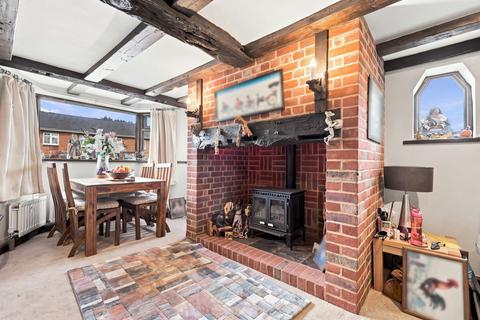 3 bedroom semi-detached bungalow for sale, Chesham Drive, Basildon SS15