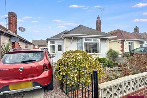 3 bedroom detached bungalow for sale, 24 Berwyn Crescent, Prestatyn, Denbighshire LL19 7UH