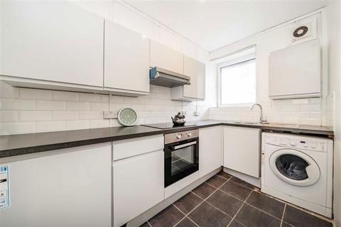Studio for sale, Digby Street, London E2