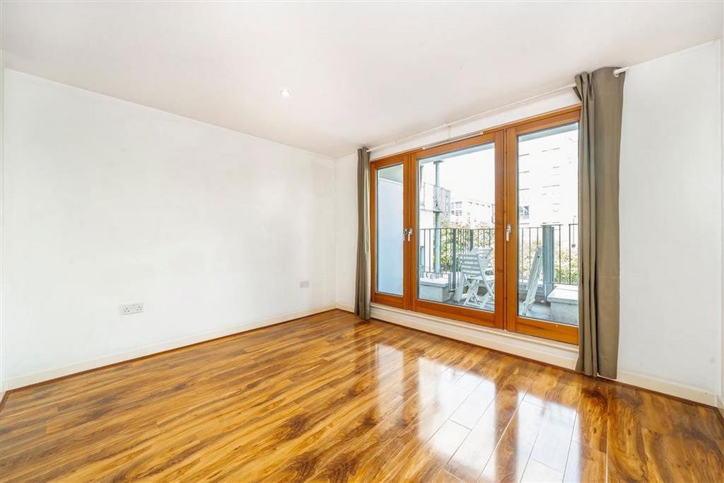 Apartment in London - View 2