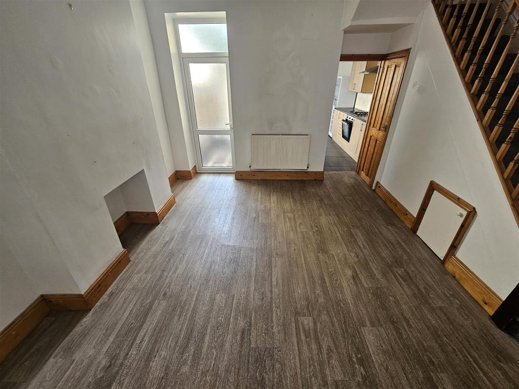 House in Cardiff - View 5