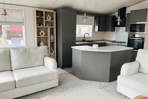 2 bedroom lodge for sale, Brighouse Bay, Borgue, DG6