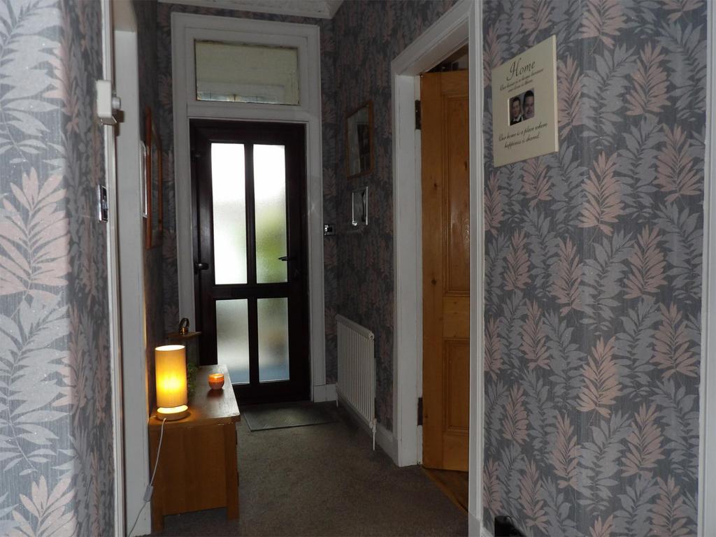 Apartment in Dunoon - More