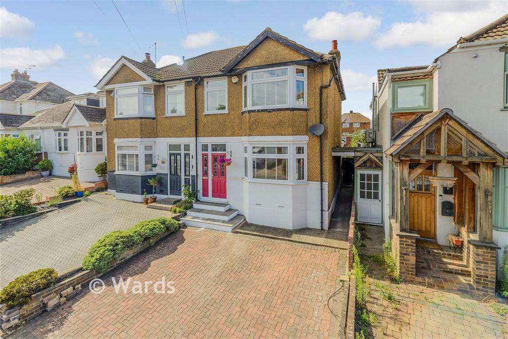 House in Gillingham - View 2