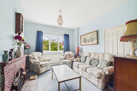 undefined, Park Terrace West, Horsham RH12