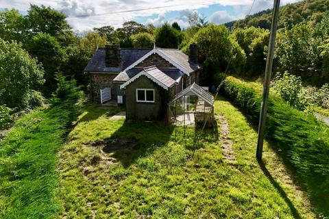 2 bedroom detached bungalow for sale, Glyn Malden Lodge, Dolgellau, LL40 1YA