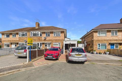 3 bedroom maisonette for sale, St James Road, Barton under Needwood DE13