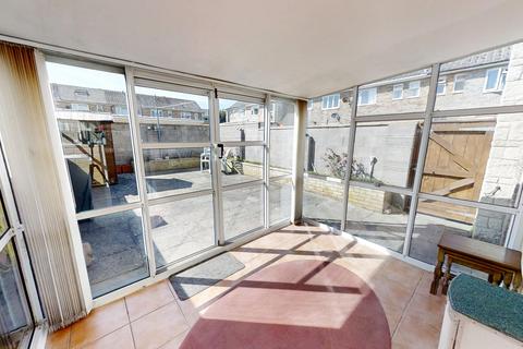 3 bedroom end of terrace house for sale, Yeolands Road, Portland, Dorset