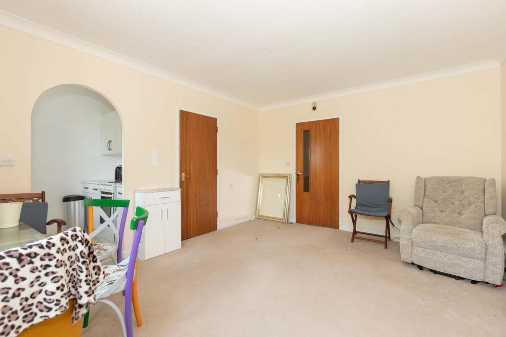 House in Hove - View 3