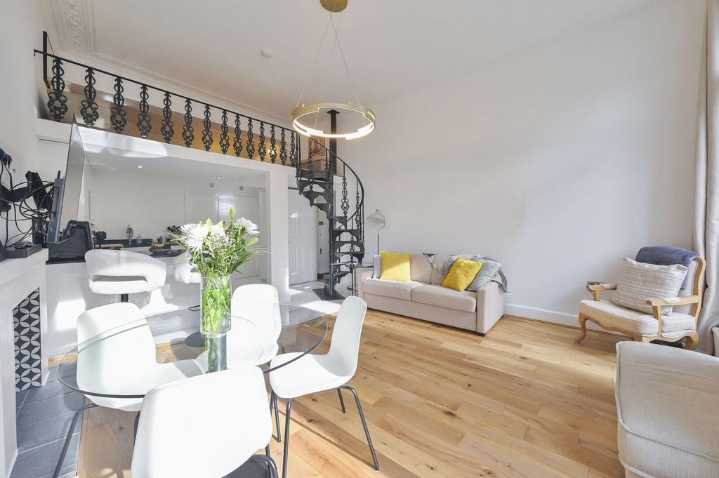 Apartment in London, Royal Borough of Kensington and Chelsea - View 2
