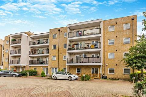 2 bedroom apartment for sale, Cochrane House, 19 Truesdales, Ickenham, UB10