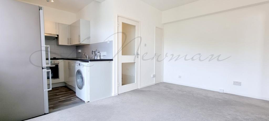 Apartment in London - View 2