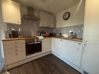 Apartment in Leeds - View 5