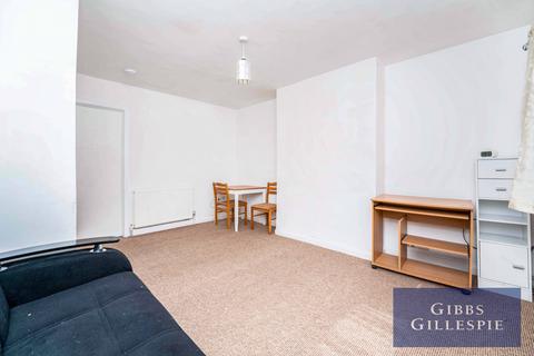 St. Peters Road, Uxbridge, UB8