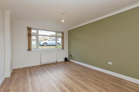 3 bedroom semi-detached house to rent, Kestrel Close, High Wycombe, Buckinghamshire, HP13