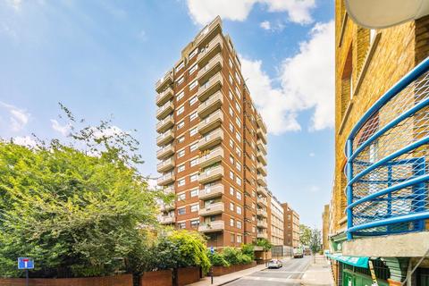 1 bedroom flat for sale, Newton Street, London WC2B