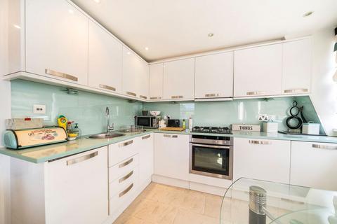 1 bedroom flat for sale, Newton Street, London WC2B