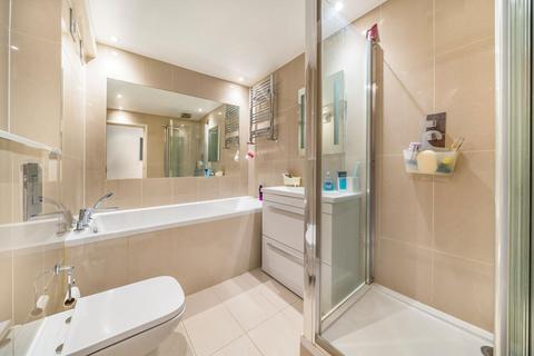 1 bedroom flat for sale, Newton Street, London WC2B