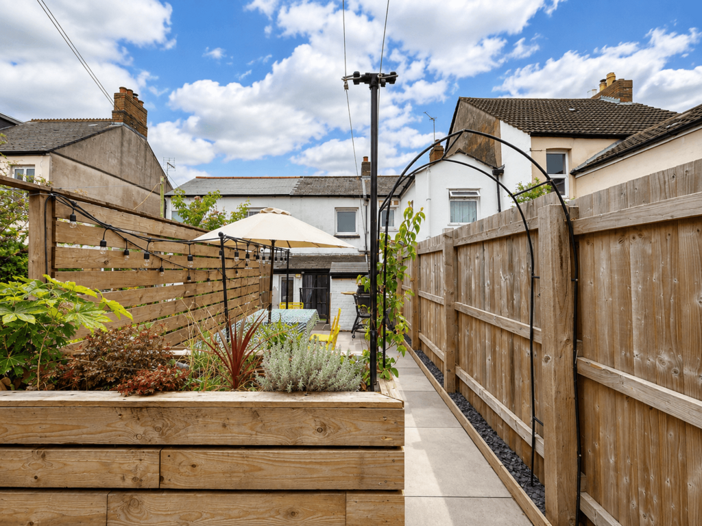 House in Cardiff - View 4