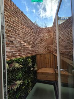 2 bedroom end of terrace house to rent, Lexham Mews, London, W8 6JW