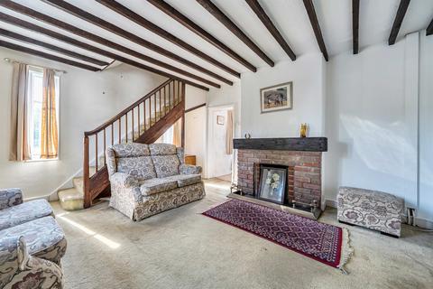 2 bedroom detached house for sale, Allum Lane, Elstree, Borehamwood