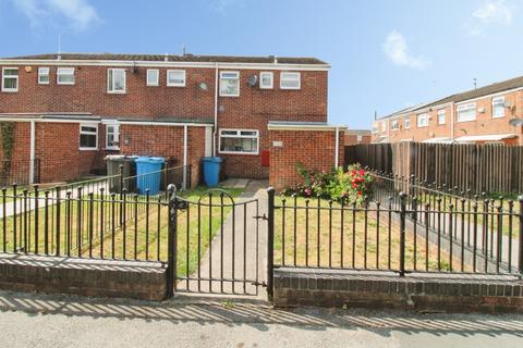 3 bedroom semi-detached house for sale, Marfleet Lane, Hull