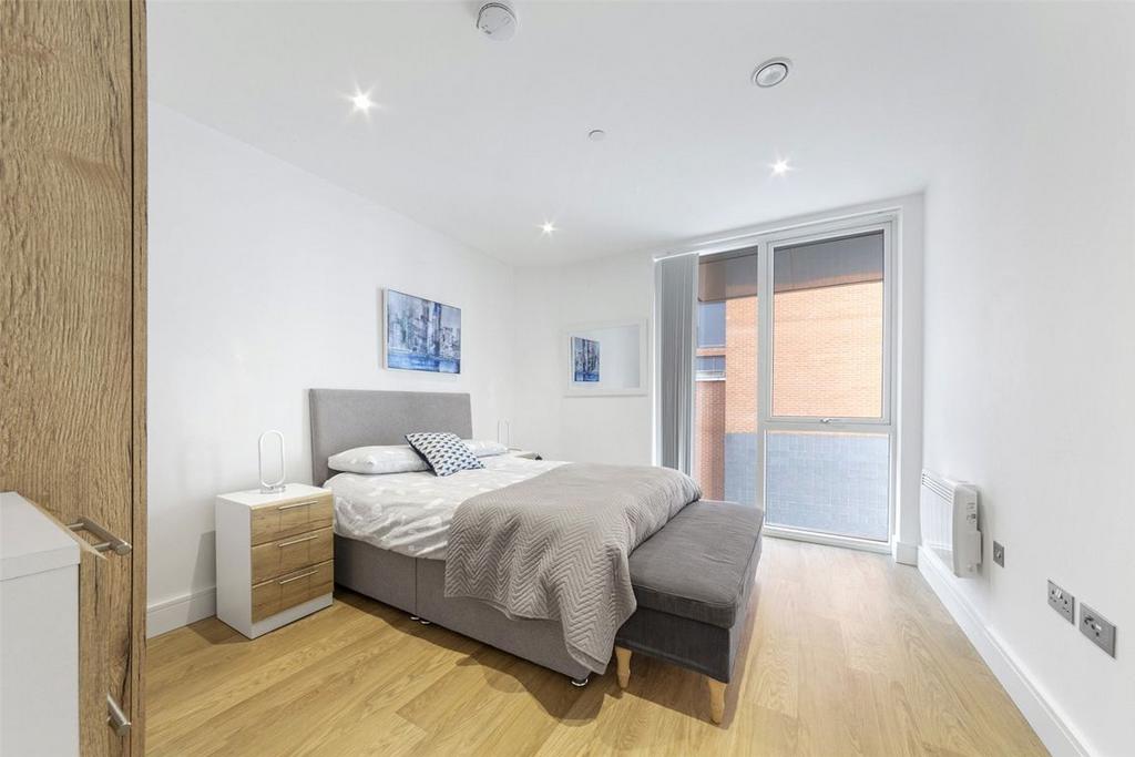 Apartment in Birmingham, Chinese Quarter, Digbeth - View 5