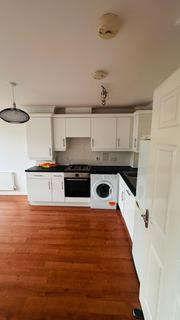 1 bedroom flat to rent, Southbury Court, South Street, RM1