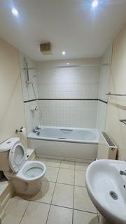 1 bedroom flat to rent, Southbury Court, South Street, RM1
