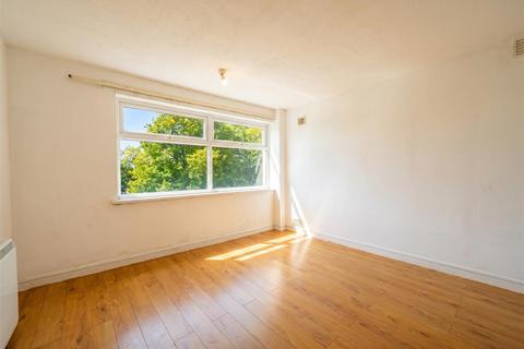 2 bedroom apartment to rent, Ardendale, Harwood Grove, Solihull