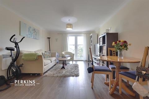 2 bedroom flat for sale, Greenford, UB6