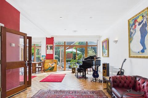 5 bedroom detached house for sale, South Hill Avenue, Harrow