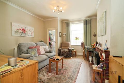 2 bedroom terraced house for sale, Shawfield Lane, Greater Manchester OL12
