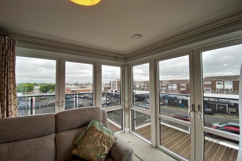 2 bedroom apartment for sale, Wilton Court, Southbank Road, Kenilworth, CV8 1RX