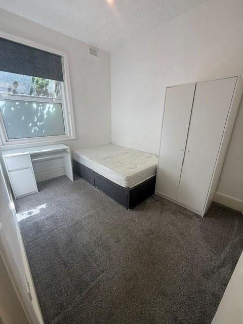 Apartment in Bournemouth - View 5