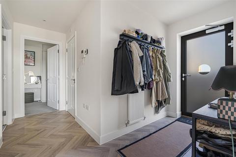2 bedroom apartment for sale, Patagonia Way, Cambridge CB3