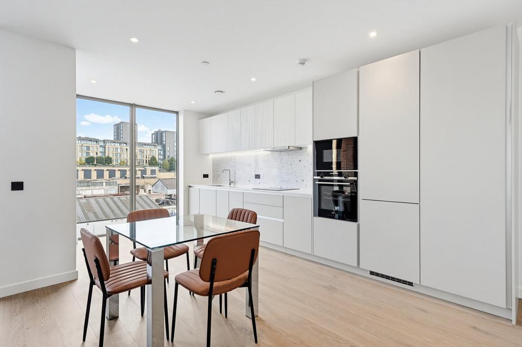 Apartment in London - View 4